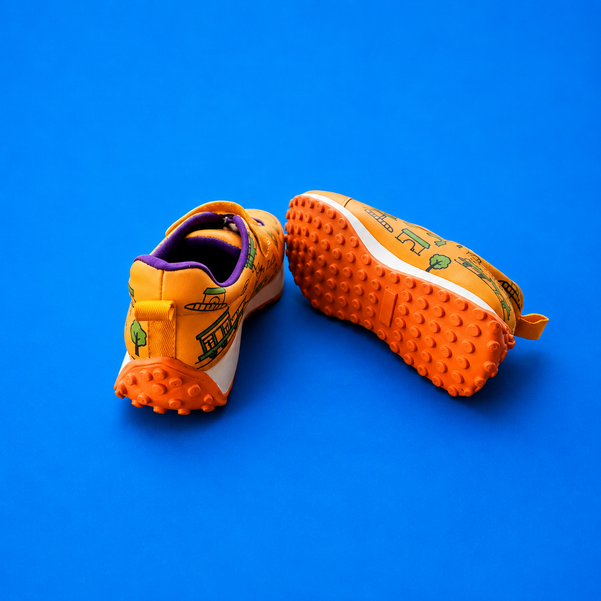 Globetrotters Train Orange Kids Sneakers